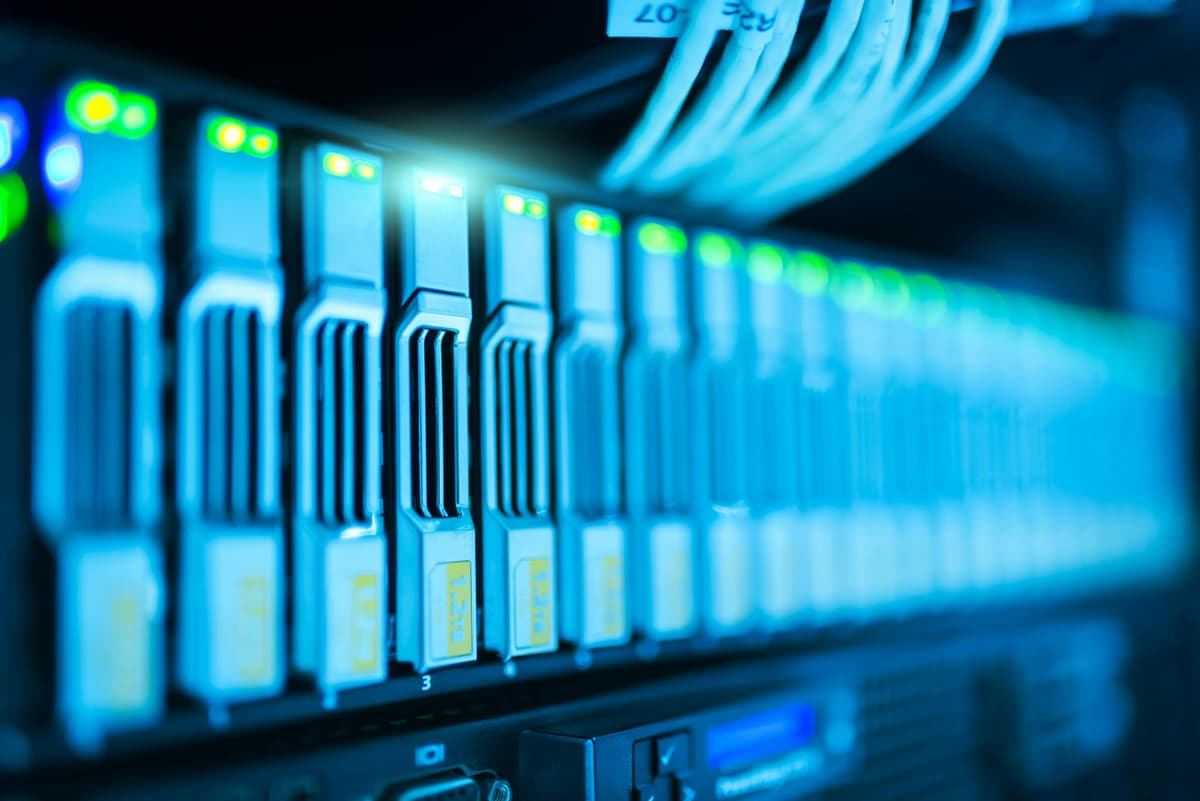 Network ve sunucu altyapısı yönetimi